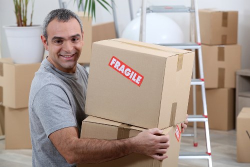 Local storage options for homes and businesses in Shoreditch