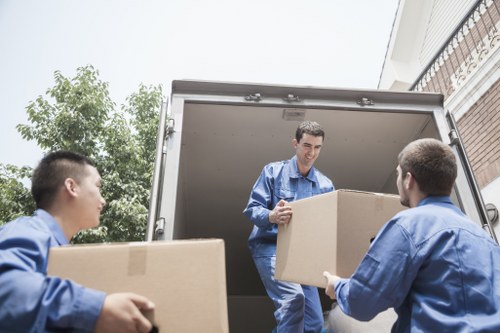 Flexible urban moving solution for Shoreditch homes and businesses