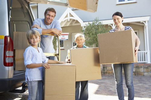 Local packing and boxes service materials for homes and businesses in Shoreditch