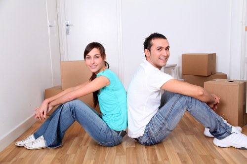 Local removal service planning access and parking in Shoreditch