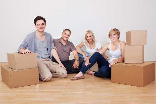 Professional moving help for students and young renters in Shoreditch